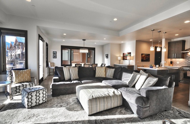 Juniper Landing - Luxury Townhouse - Outdoor Pool, Gym, Hot Tub in Canyons Village