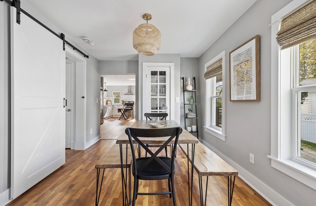 Juniper Presents: Elegant & Cozy Guesthouse w/ Hot Tub + Firepit, Walk to Town