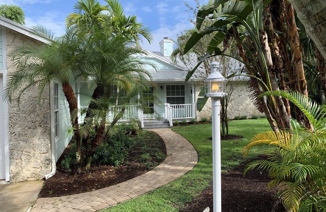 JUPITERS BESTES GEHEIMNIS - GATE COASTAL PARADISE ON PENNOCK POINT