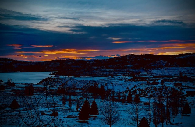 Just Became Available, Newly Remodeled, Jaw Dropping Lake Roosevelt View, Cozy