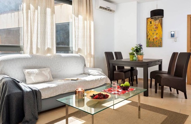 Juzgado by Sevillaluxurysuites