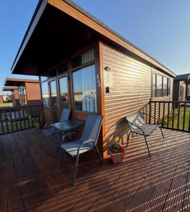 K44 Mablethorpe Chalet Park- Dog Friendly