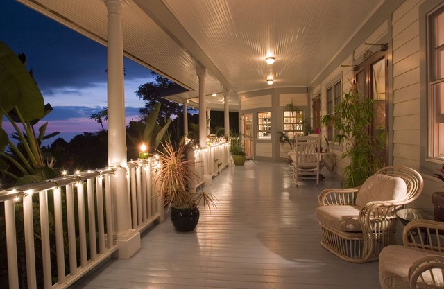 Ka'awaloa Plantation Bed & Breakfast