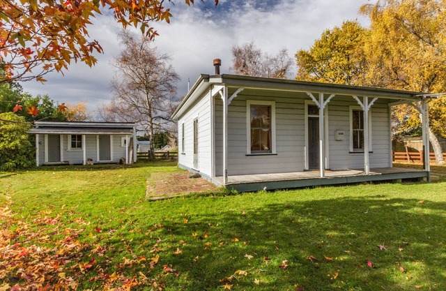 Kaha Cottage - Rangataua Ferienhaus