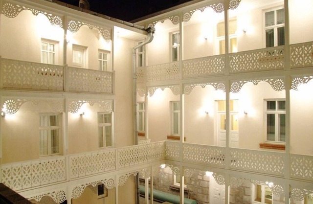 Kar's Otel - Special Class