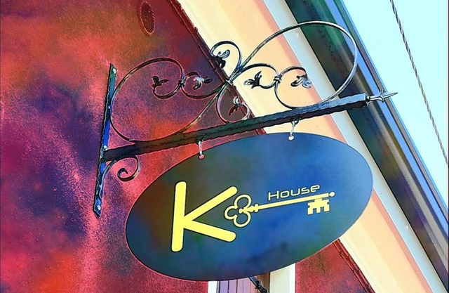Karingo House