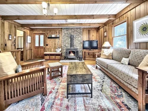 Karma Cabin
