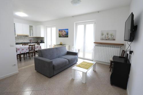 Karola's House