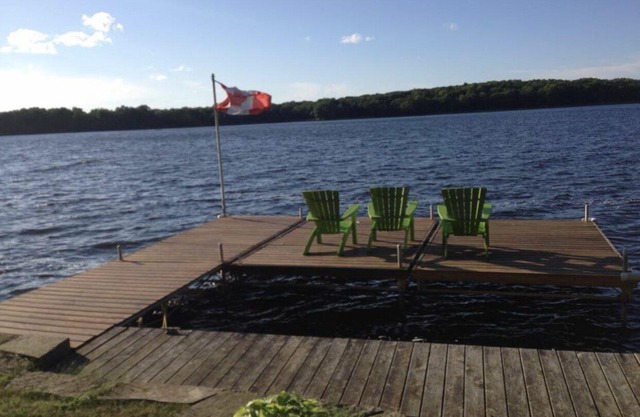Kawartha Lakehouse - Private resort
