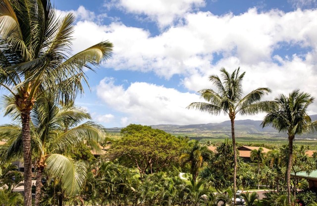 KBM Resorts | Spacious 4-Bedroom Honua Kai Collection | Multi Unit Listing | Same Floor | Ocean Views + 2 Free Rental Cars! HKK-334/43