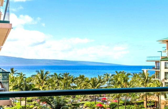 KBM Resorts | Spacious Ocean View 3-Bedroom Honua Kai Collection | Multi Unit Listing | Same Floor | 2 Free Rental Cars! HKK-513/24
