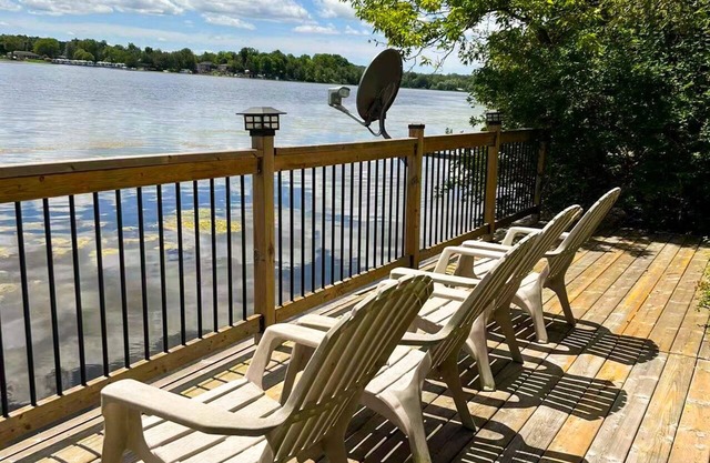 Ke's Rustic Retreat On the Lake