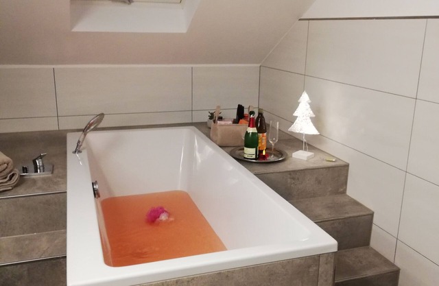 Emmerich´s neue Ferienwohnung im Dachgeschoss