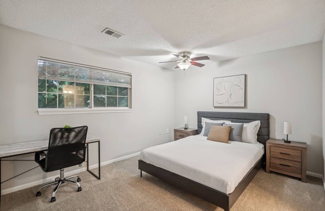 Kenridge Apartments 2430 I 2 Bed 2 Bath