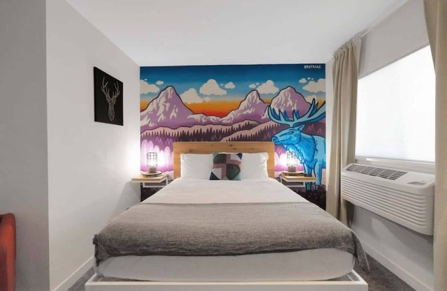 Kenton Hotel 3 Sisters Suite