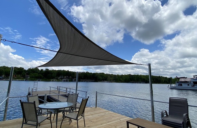 Kentucky Lake Waterfront Home mit eigenem Dock