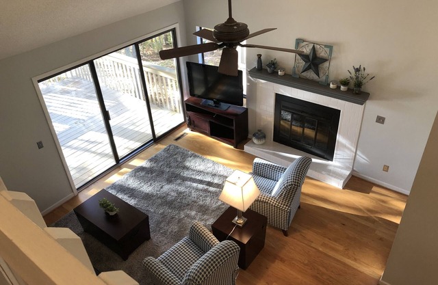 Keowee Key Townhome # 3 mit Blick und Ausstattung am Golfplatz