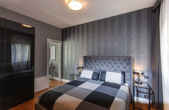 KeRo Gray Suite Cagliari