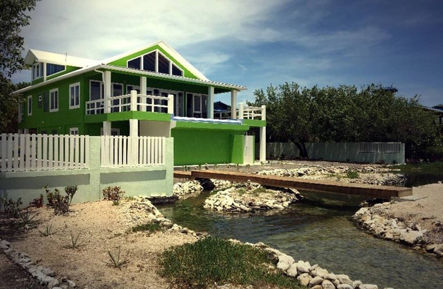 Key Lime Castita- Ocean Front - 2 Bedroom -