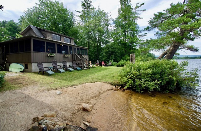 Buchung für Sommer 2020! Kid + Pet Friendly Allmähliche Beach Big Sunny Yard Boote
