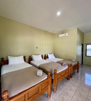 KHAO KIEOW Hotel โรงแรมเขาเขียว