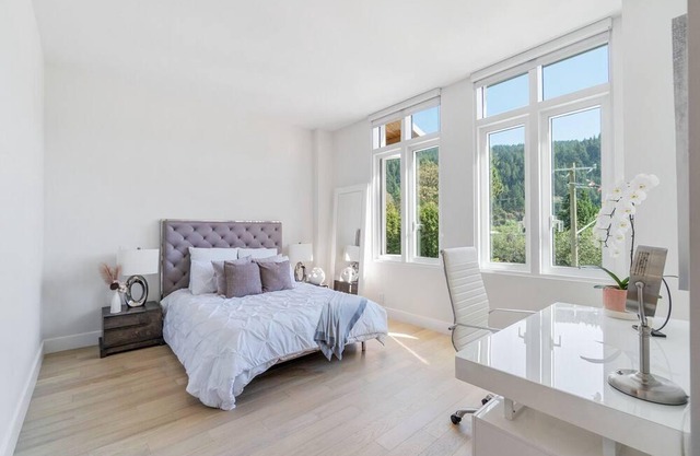 Kick back and relax in this calm stylish townhome with the whole family in West!