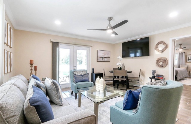 King Bd | Fenced Yard | Covered Patio | Fast Wi-Fi