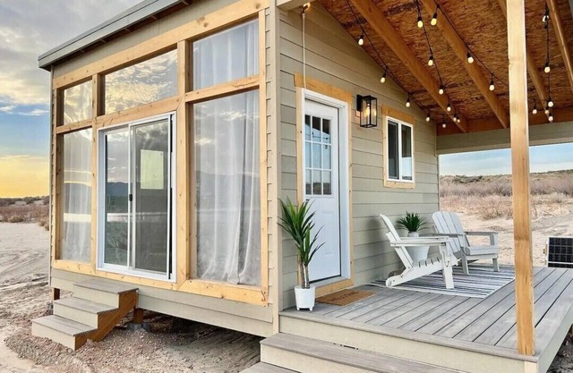 Beautiful Beach Bungalow on private sandy beach