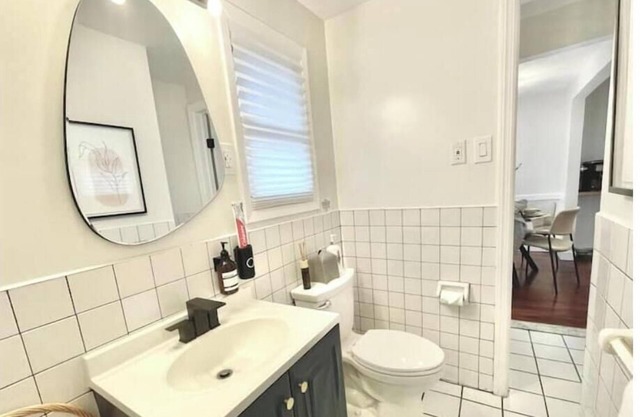 King Bed/Wi-Fi/Free Parking/Convenient Apt/NYC