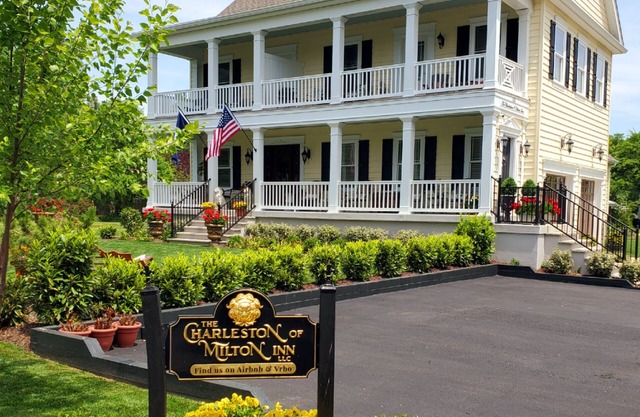 King Charles Suite, No added fees or cleaning charges.