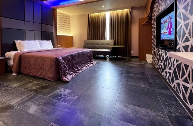 King & Princess Motel-Rende