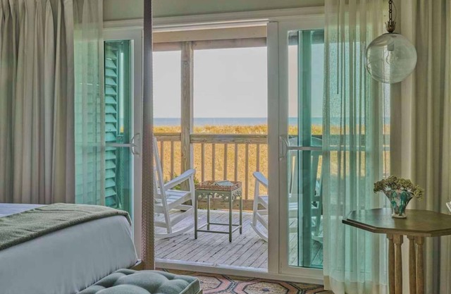 King Room | Ocean View Beach + Award-Winning Spa