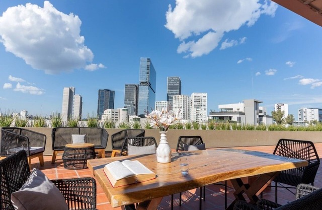 King Skyline CityViews /Ultra-fast wifi