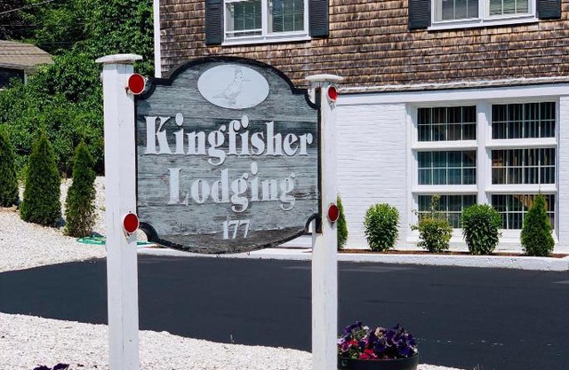Kingfisher Lodging
