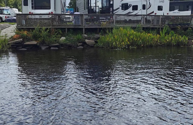 Kings Ferry site 12 Timberwolf RV, Riverside in Wonderful Richmond Hill