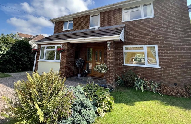 KINGSFORD HOUSE, pet friendly in Whitchurch, Herefordshire