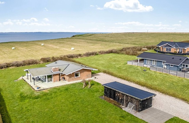 "Kirsa" - 200m to the inlet by Interhome