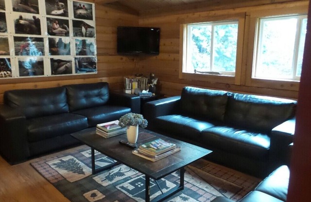 Kitimat Lodge
