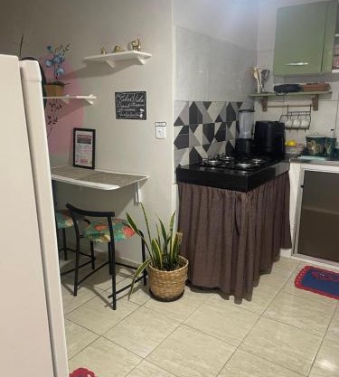 Kitnet Adorável na sedede Aracruz ES 1KM do centro individual wifi cozinha equipada