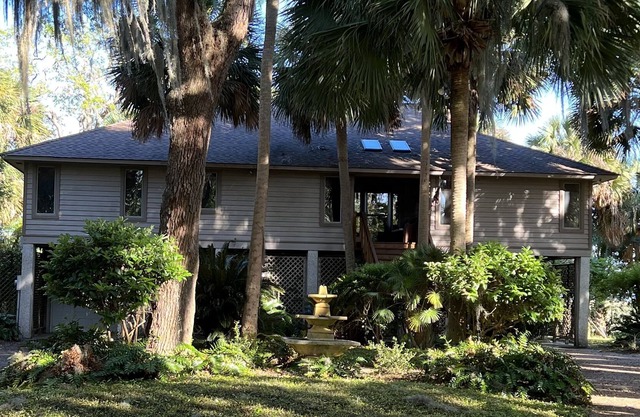 Kittle's Island Serenity with endless views and total Relaxation