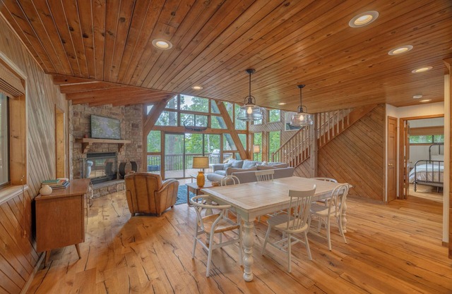 Kitzbuhl Nook by Innsbrook Vacations!
