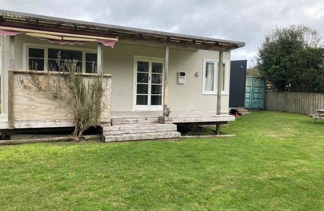 Kiwi Bach Plus Cabin with Room for Tents and Boat