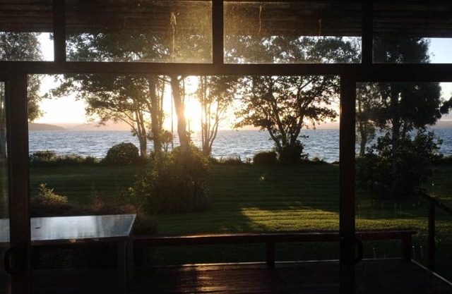Kiwi on the Lake 3 bedroom,Chalet Villa