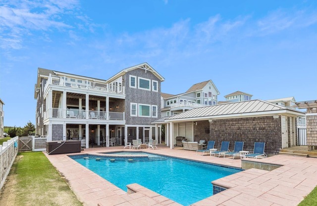 Knot Home -- 16BR OF in Corolla with Pool, Elevator, Theater, Game Room and More!