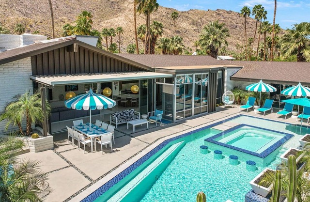 Knott's Landing - Beautiful Home in Historic Tennis Club