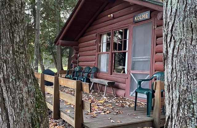 Kolme (#3) - Cabin on Otter Lake, Manninen's Cabins
