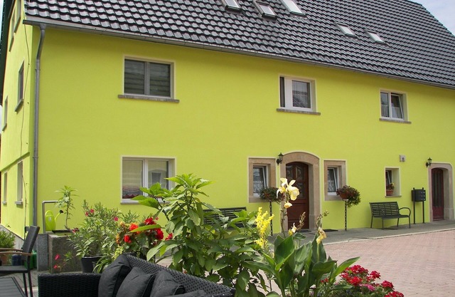 Apartment in Lichtenhain mit Garten