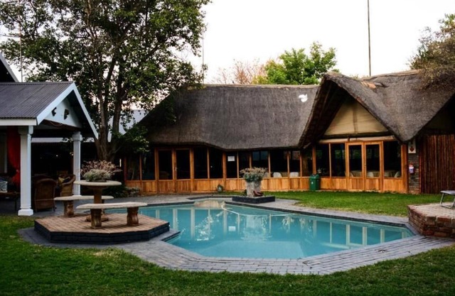 Komma Nader Gastehuis