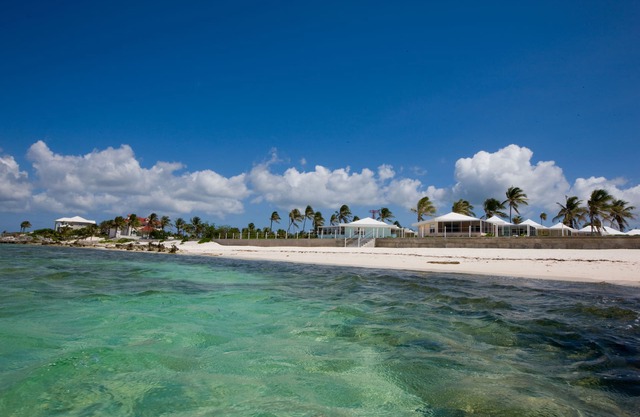 Kozy Kai - Sealodge # 17 - Romantic Beachfront Holiday in Cayman Kai