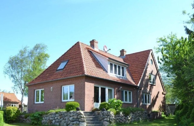 "Kristensen" - all inclusive - 8km from the sea by Interhome